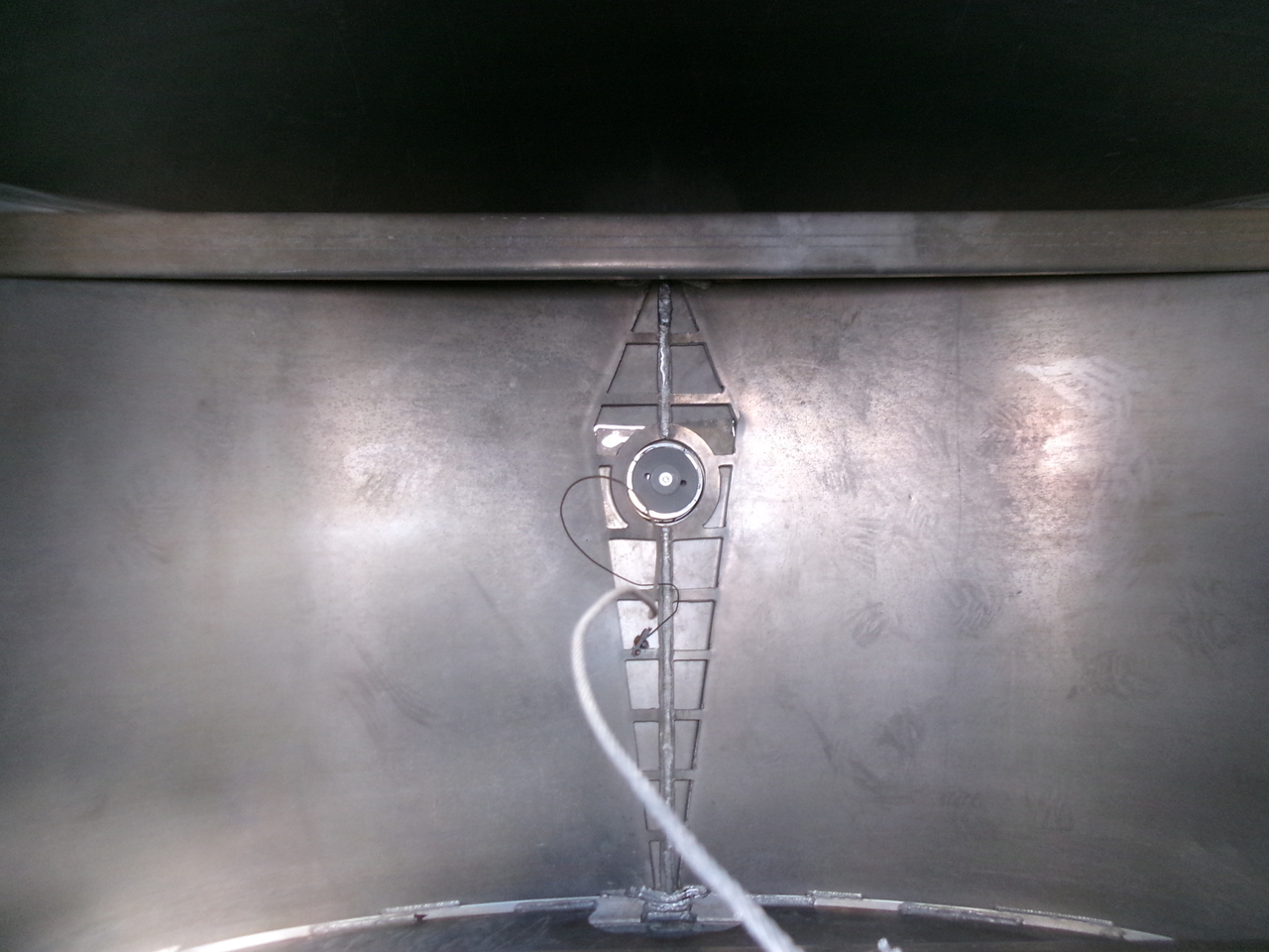 Cisterna semirremolque para transporte de combustible Lakeland Fuel tank alu 42.8 m3 / 6 comp + pump: foto 33
