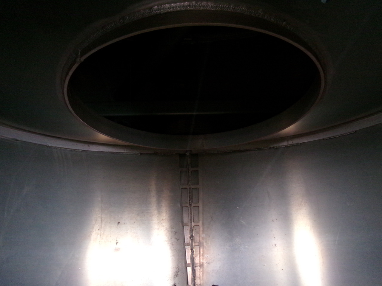 Cisterna semirremolque para transporte de combustible Lakeland Fuel tank alu 42.8 m3 / 6 comp + pump: foto 22