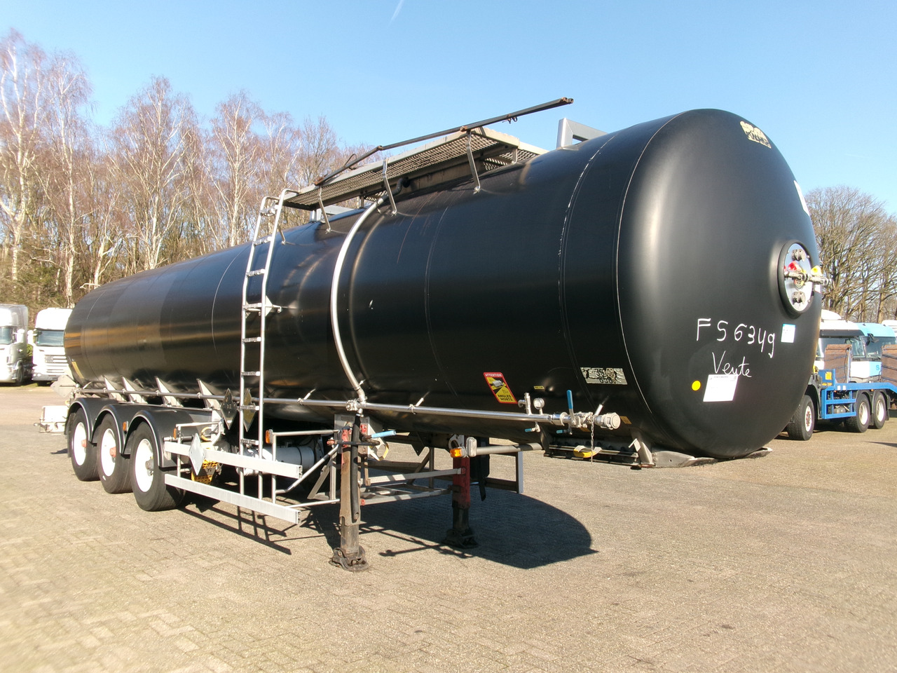 Leasing financiero de Magyar Bitumen tank inox 32 m3 / 1 comp + ADR leasing Magyar Bitumen tank inox 32 m3 / 1 comp + ADR: foto 2