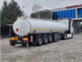 Cisterna semirremolque para transporte de combustible Simatra NC-86: foto 1