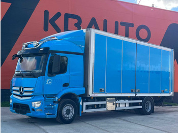 Camión caja cerrada MERCEDES-BENZ Actros 1835