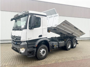 Volquete camión MERCEDES-BENZ Arocs 2645