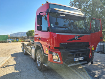 Multibasculante camión VOLVO FMX 460