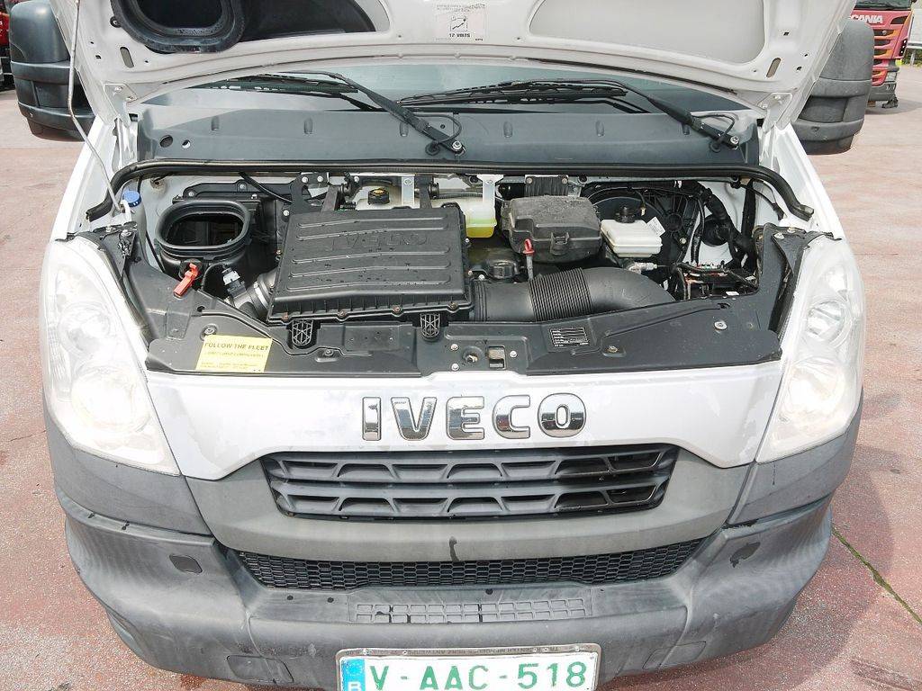Frigorífico furgoneta Iveco 35C15 3.0 DAILY KUHLKOFFER CARRIER XARIOS 600 MT: foto 16