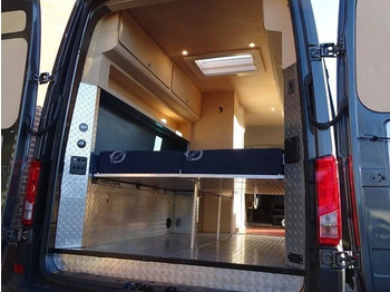 MAN TGE 3.180 4X4 DSG Camper motorsport kartsport - Vehículo comercial ligero