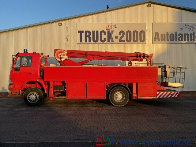 Camión de bomberos MAN 18.280 4x4 Feuerwehr 25m Höhe Rettungskorb: foto 9