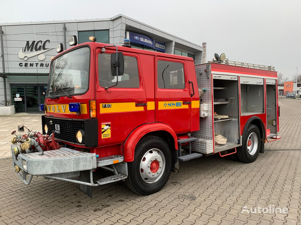 Camión de bomberos Volvo F613 Turbo / 2000l/min pump / 1000l foam / GOOD CONDITION: foto 20