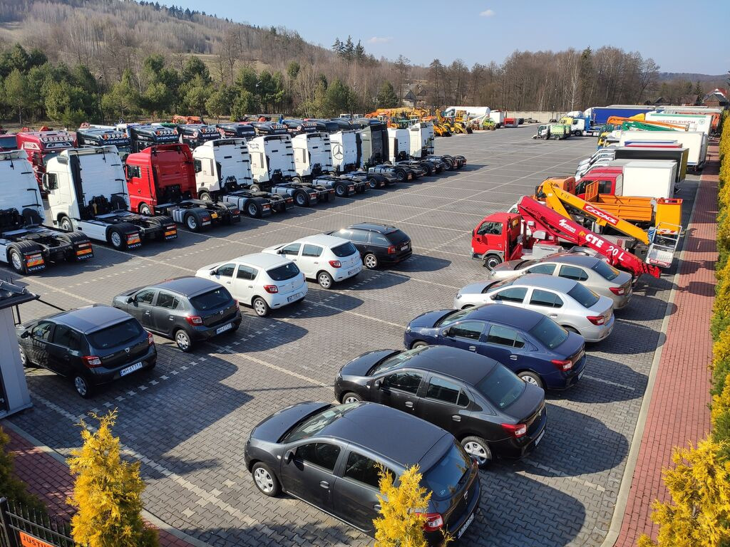 DUETDUDA - Maquinaria de construcción undefined: foto 16