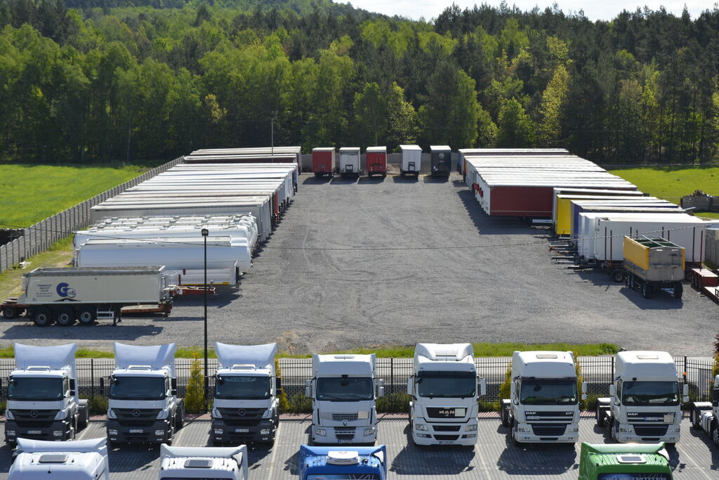 DUETDUDA - Maquinaria de construcción undefined: foto 2