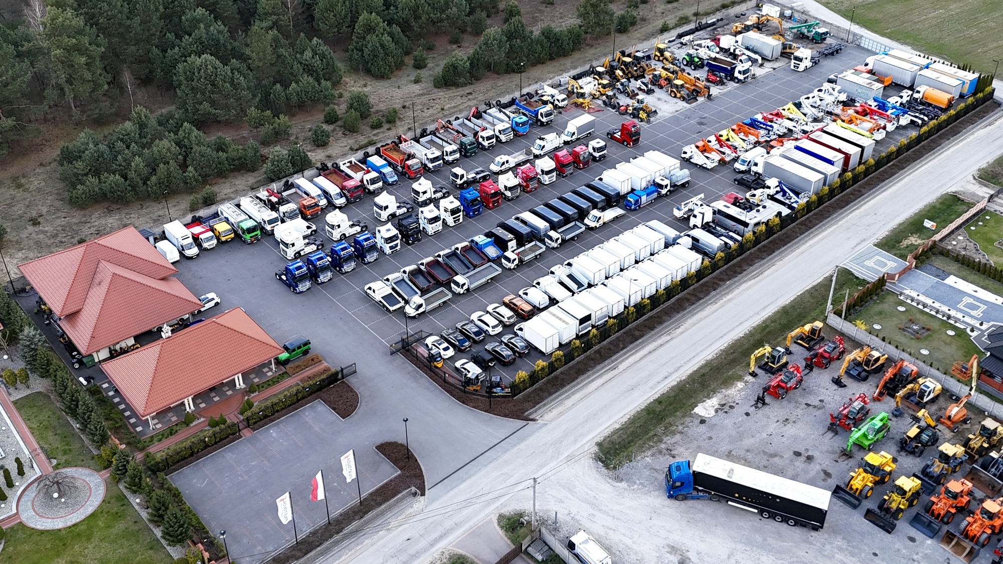 DUETDUDA - Maquinaria de construcción undefined: foto 28