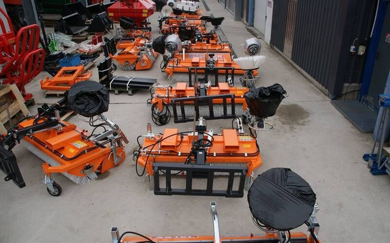 Sensenberger Agrar-Technik - Piezas de recambio undefined: foto 2