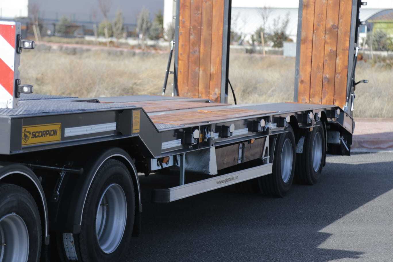 SCORPION TRAILER undefined: foto 42