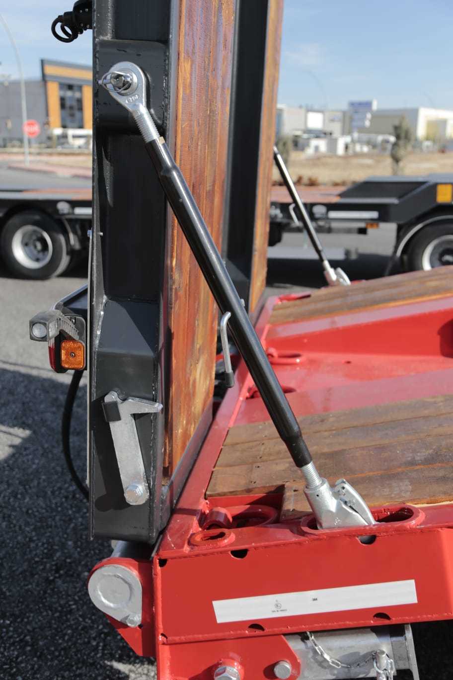 SCORPION TRAILER undefined: foto 34