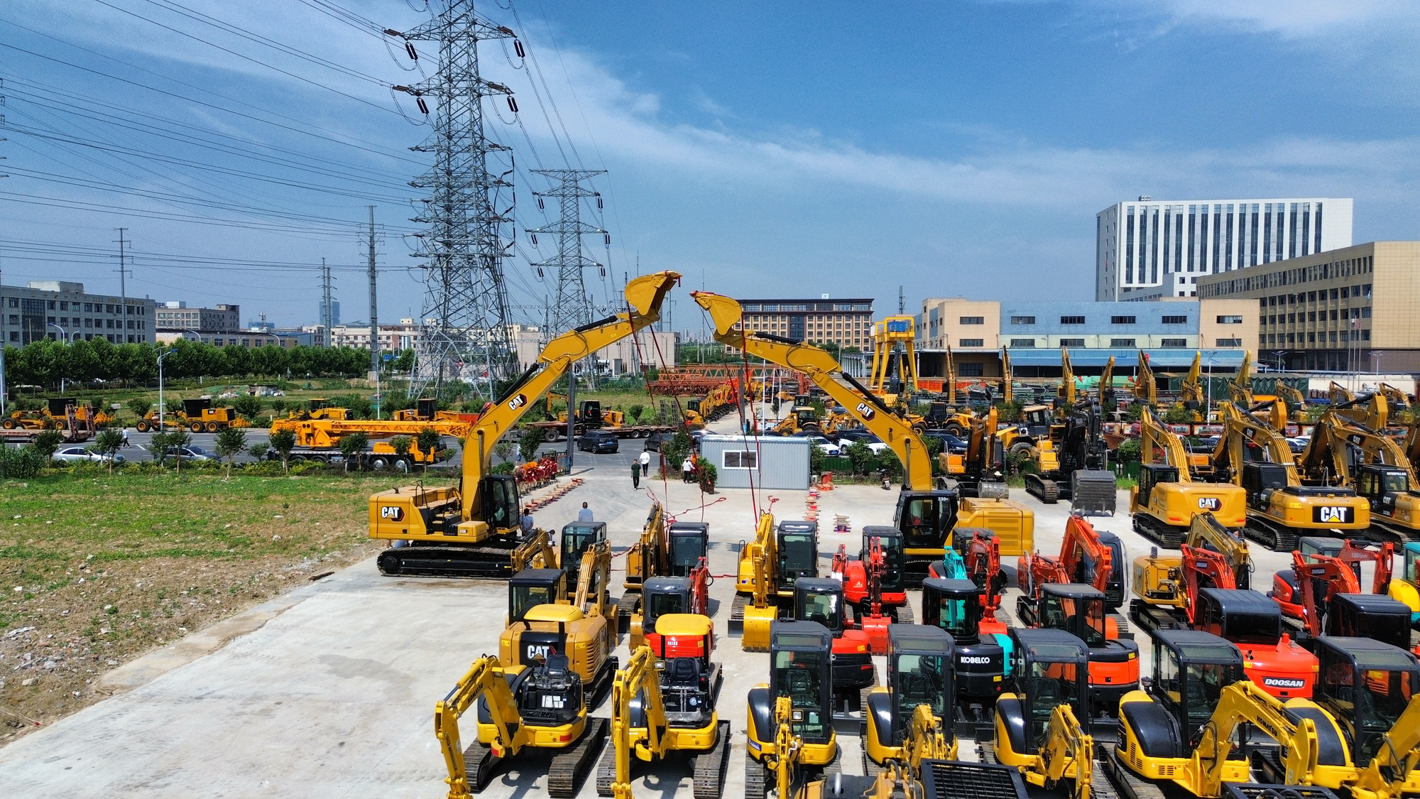 Toaks International Trading Company - Camiones - nuevo, diésel, caja de cambios: manual undefined: foto 4