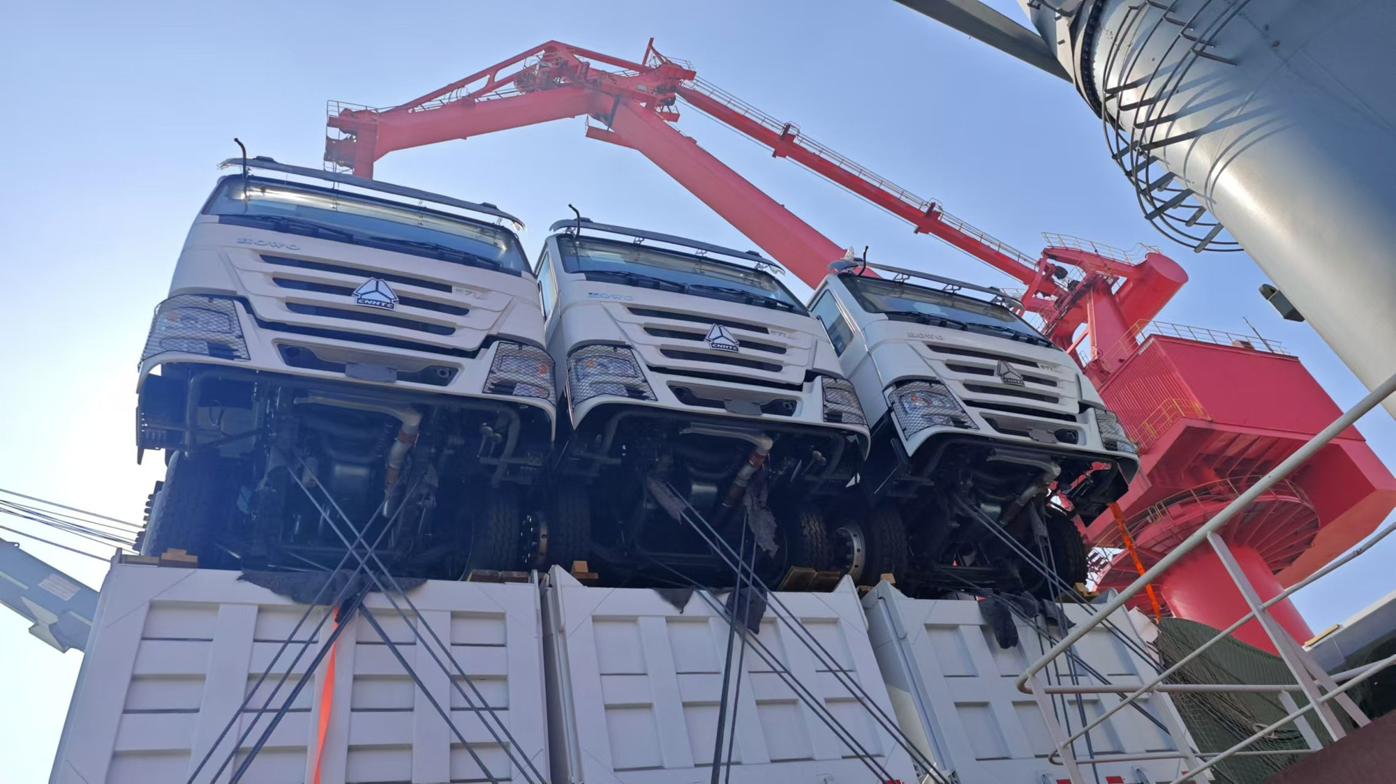 Toaks International Trading Company - Camiones - nuevo, diésel, caja de cambios: manual undefined: foto 18