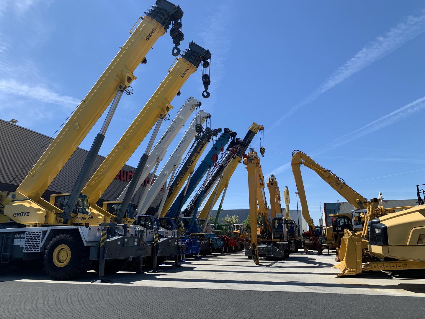 Geurts Trucks B.V. - Implementos undefined: foto 8