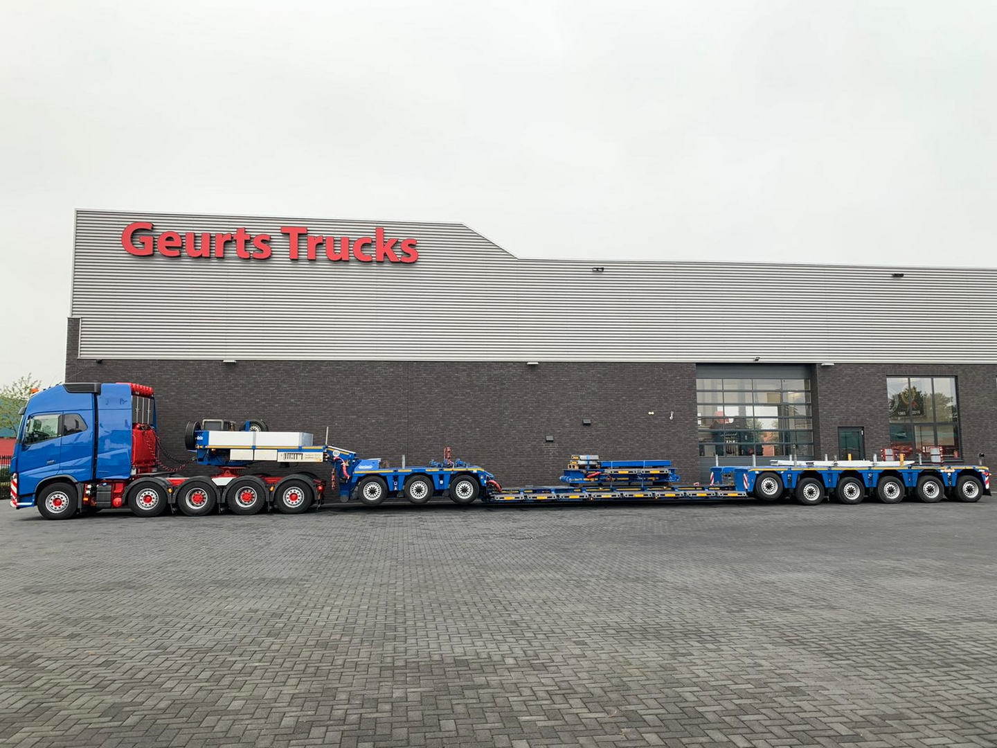 Geurts Trucks B.V. - Implementos undefined: foto 36