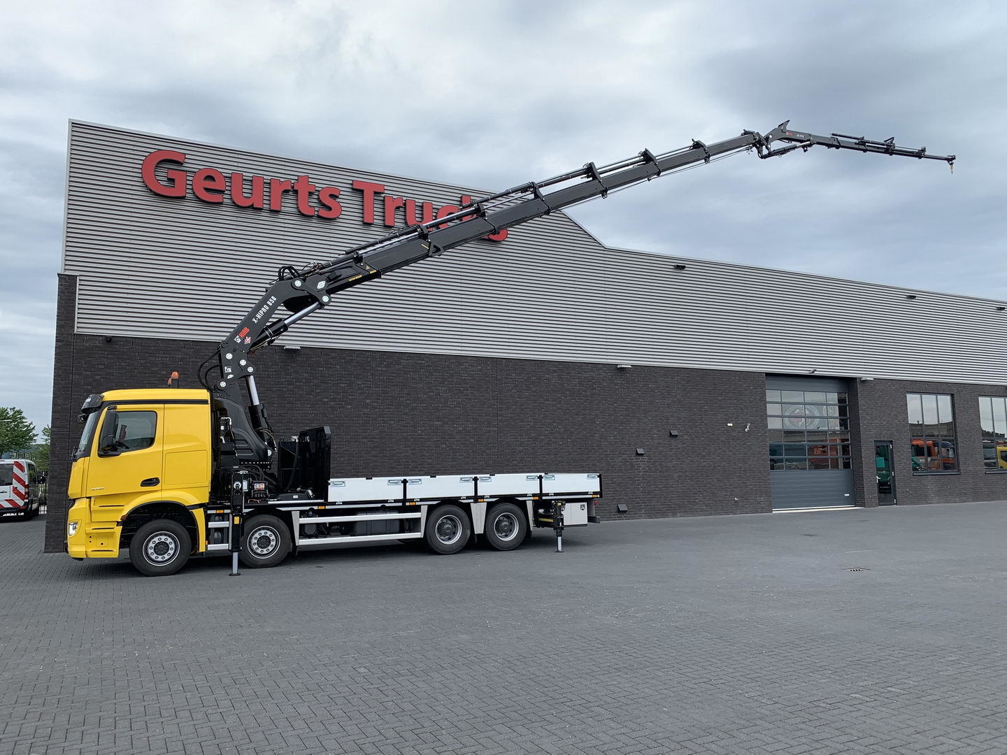 Geurts Trucks B.V. - Implementos undefined: foto 33