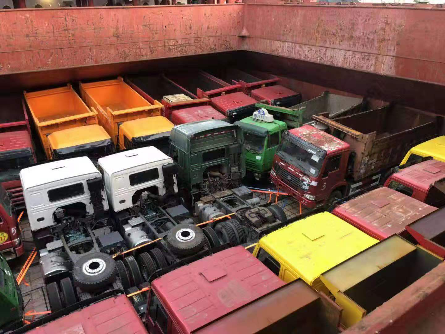 Shandong Guhong Auto Industrial CO., LTD - Camiones SINOTRUK HOWO - grúa para camión undefined: foto 7