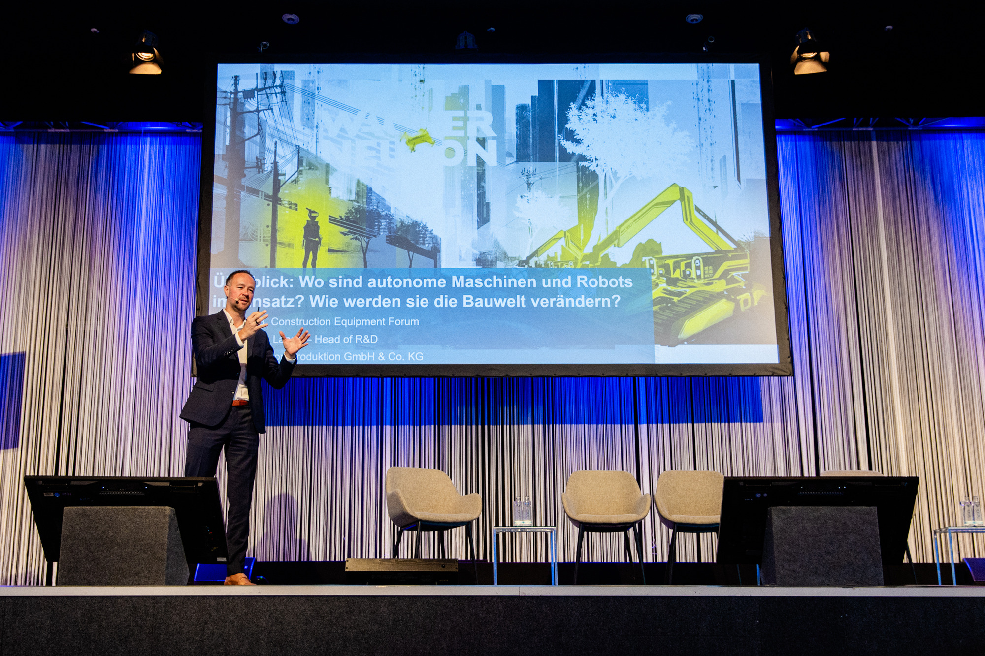 Construction Equipment Forum undefined: foto 3