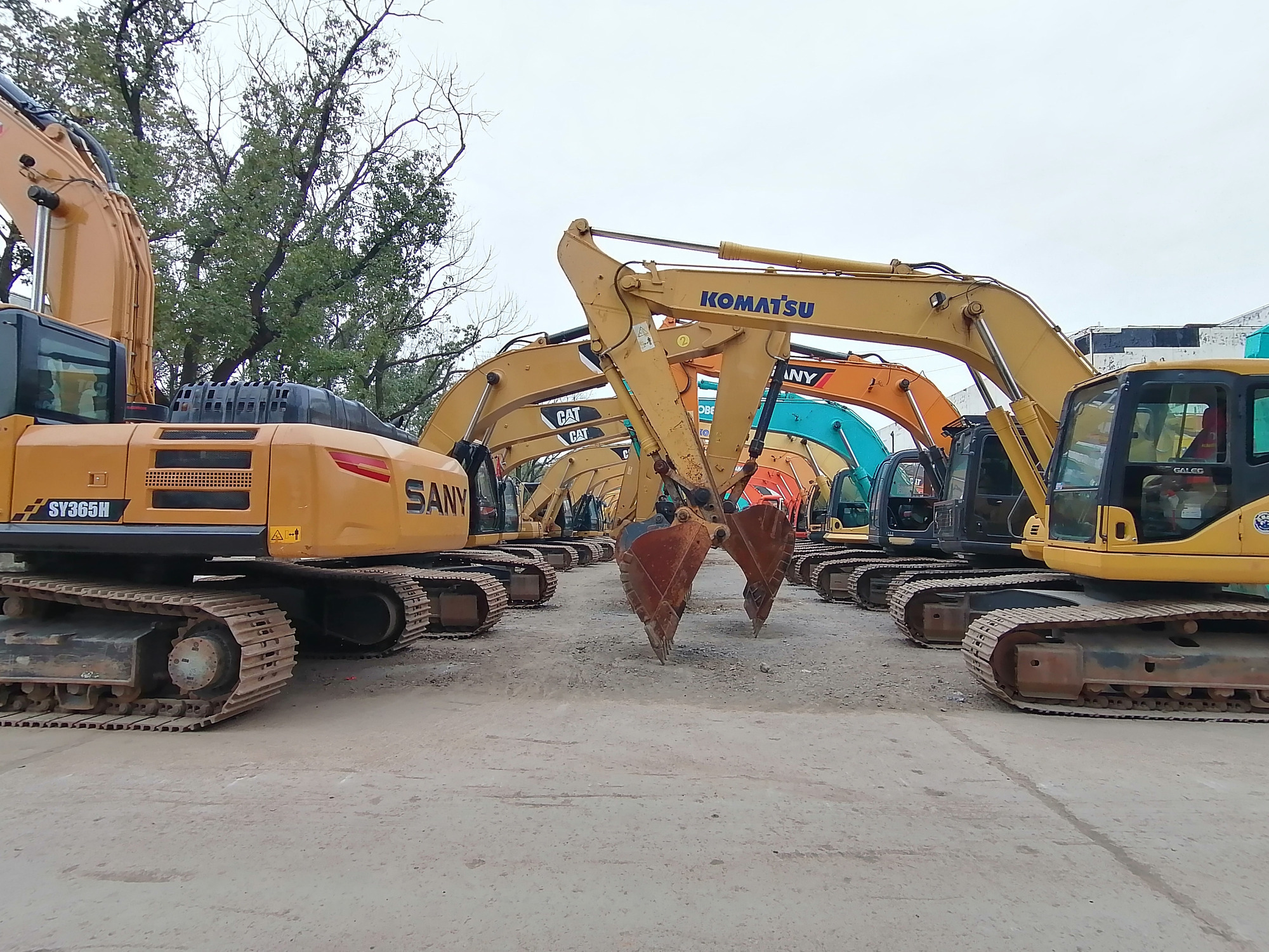 Qingdao Higher Weight Trade Co. LTD - Camiones SINOTRUK - Año: 2022, Euro 3 undefined: foto 6