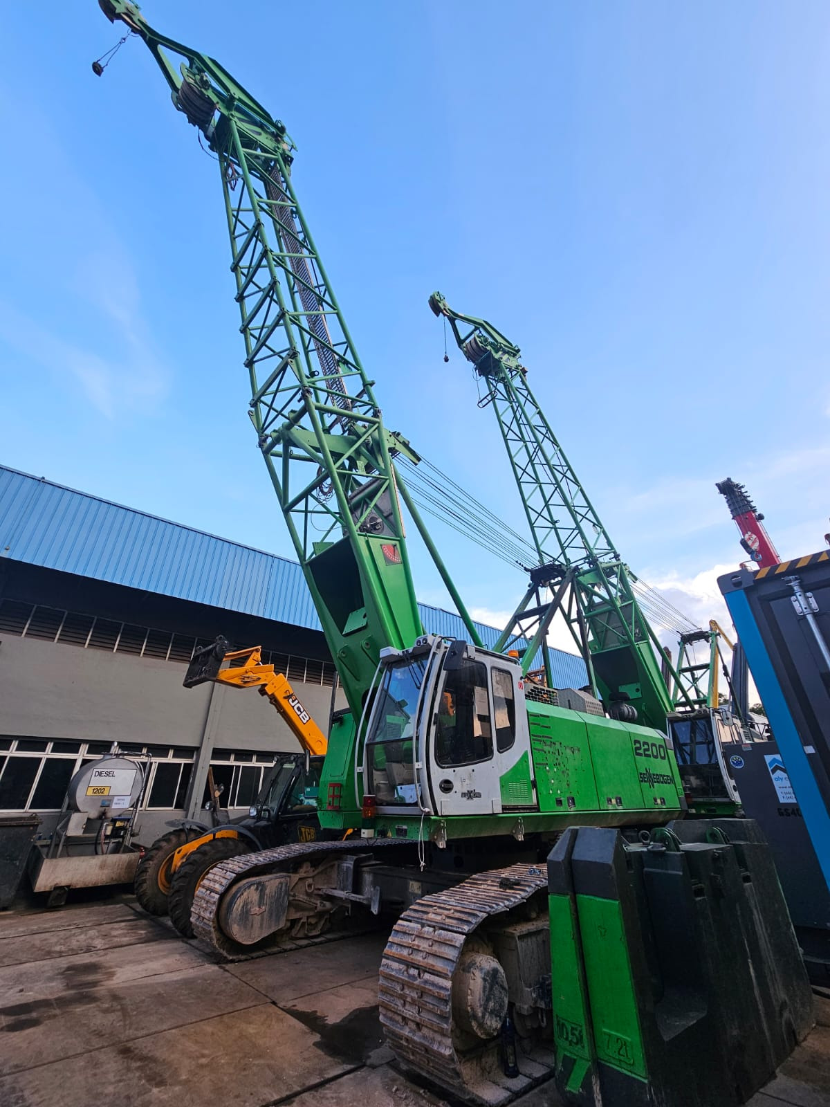 PVE CRANE RENTAL B.V. - anuncios sobre venta undefined: foto 3
