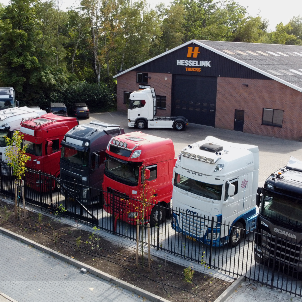 Hesselink Trucks B.V. - Cabezas tractoras IVECO - Año: 2012, Países Bajos undefined: foto 8