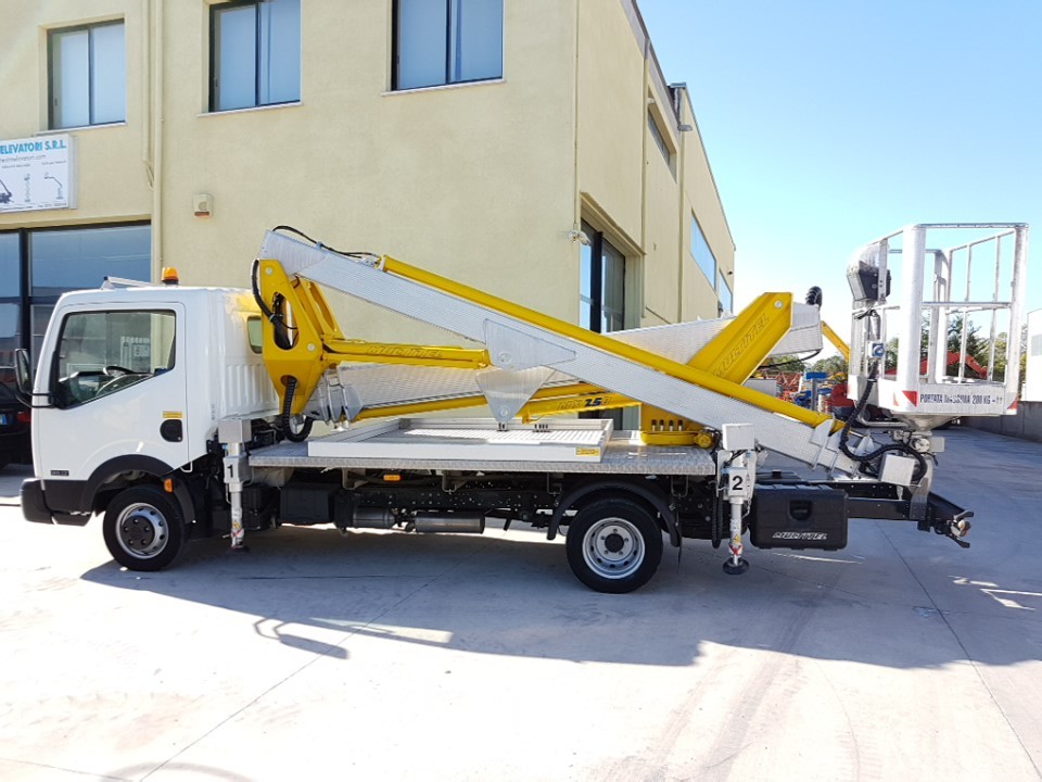 Centro Elevatori SRL - anuncios sobre venta undefined: foto 5