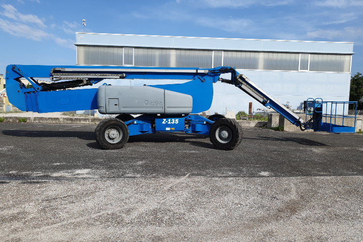 Centro Elevatori SRL - anuncios sobre venta undefined: foto 17