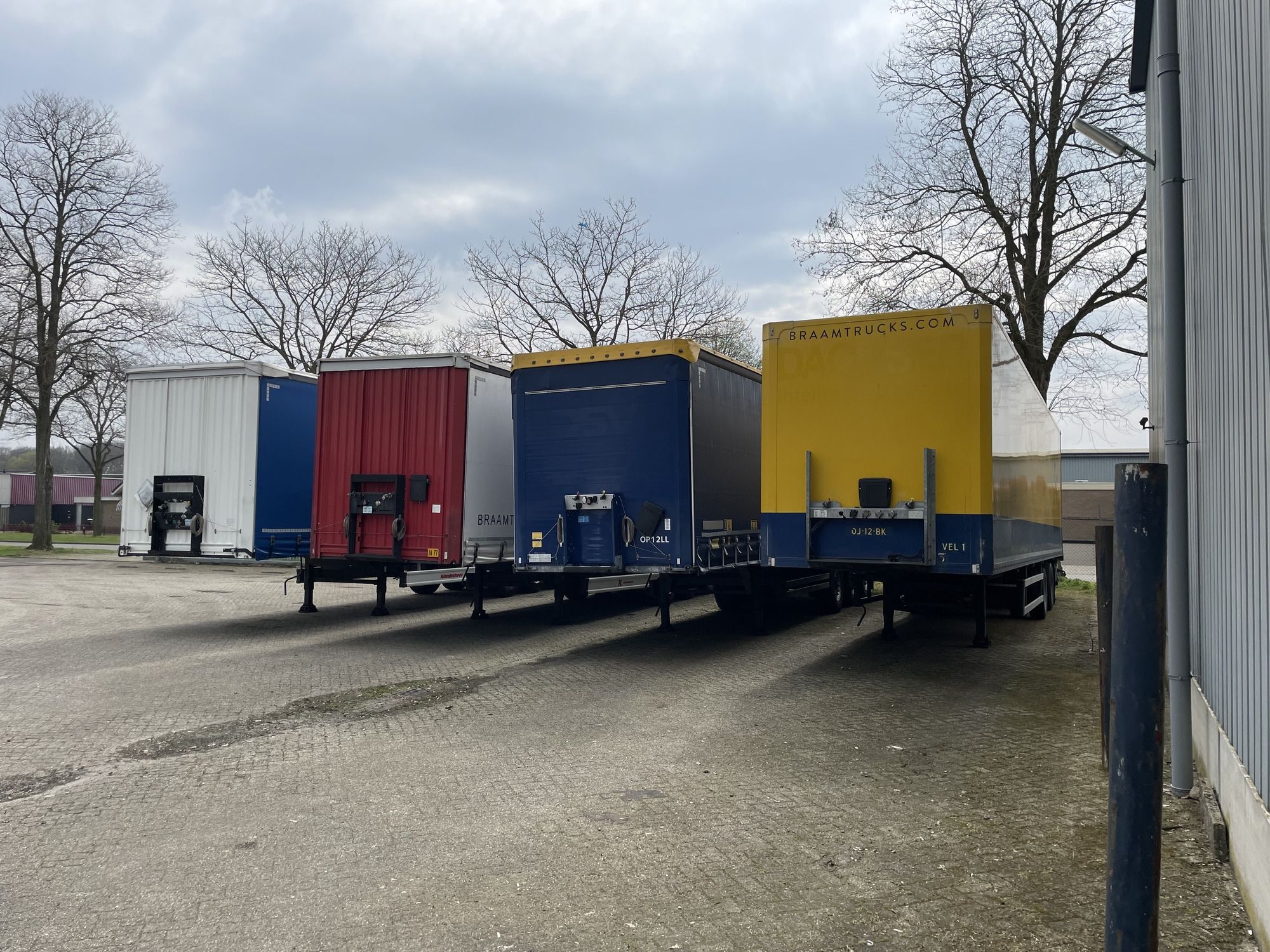 BRAAM TRUCKS & TRAILER VERHUUR B.V. undefined: foto 17