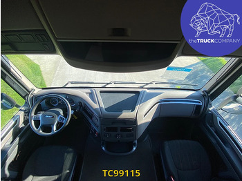 Cabeza tractora DAF XF 480: foto 3