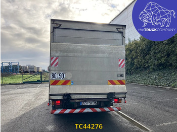 Camión caja cerrada Iveco EuroCargo 100 E15: foto 3