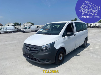 Minibús MERCEDES-BENZ Vito 111