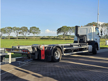 Leasing financiero de DAF CF 410 20FT TANKCONTAINER leasing DAF CF 410 20FT TANKCONTAINER: foto 3