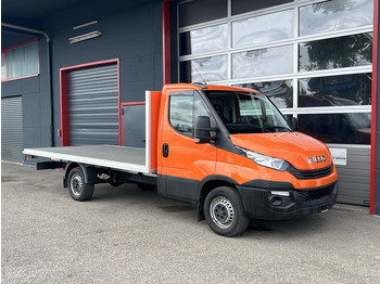 Caja abierta furgoneta IVECO Daily 35s14