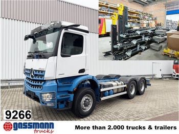Multibasculante camión MERCEDES-BENZ Arocs 2651