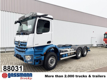 Chasis camión MERCEDES-BENZ Arocs 2651