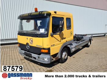 Multibasculante camión MERCEDES-BENZ Atego 815