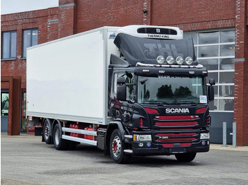 Isotérmico camión SCANIA P 320