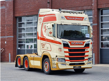Cabeza tractora SCANIA R 580
