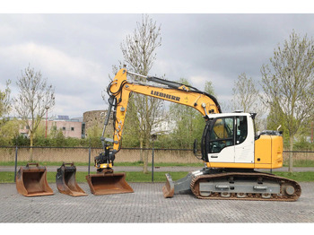 Excavadora de cadenas LIEBHERR R 914