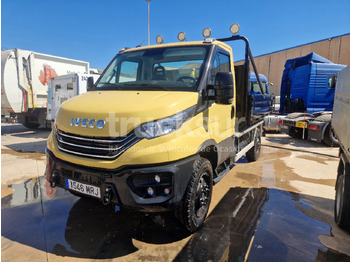 Multibasculante camión IVECO