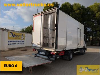 Camión para transporte de combustible IVECO Eurocargo 100E220: foto 4 Camión para transporte de combustible IVECO Eurocargo 100E220: foto 4