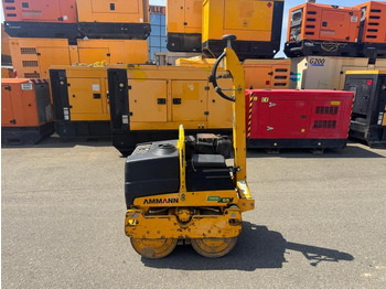 Mini compactadora AMMANN