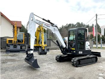 Miniexcavadora BOBCAT E50