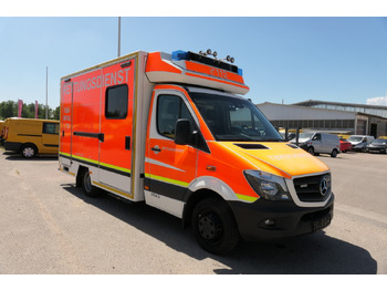Ambulancia MERCEDES-BENZ Sprinter 519