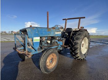 Tractor FORD