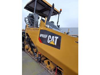 Pavimentadora de asfalto Caterpillar AP655F: foto 3