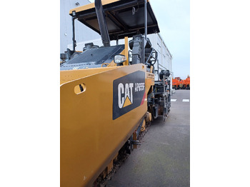 Pavimentadora de asfalto Caterpillar AP655F: foto 4