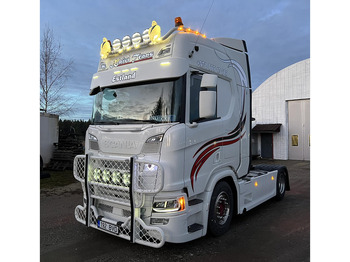 Cabeza tractora SCANIA R 450